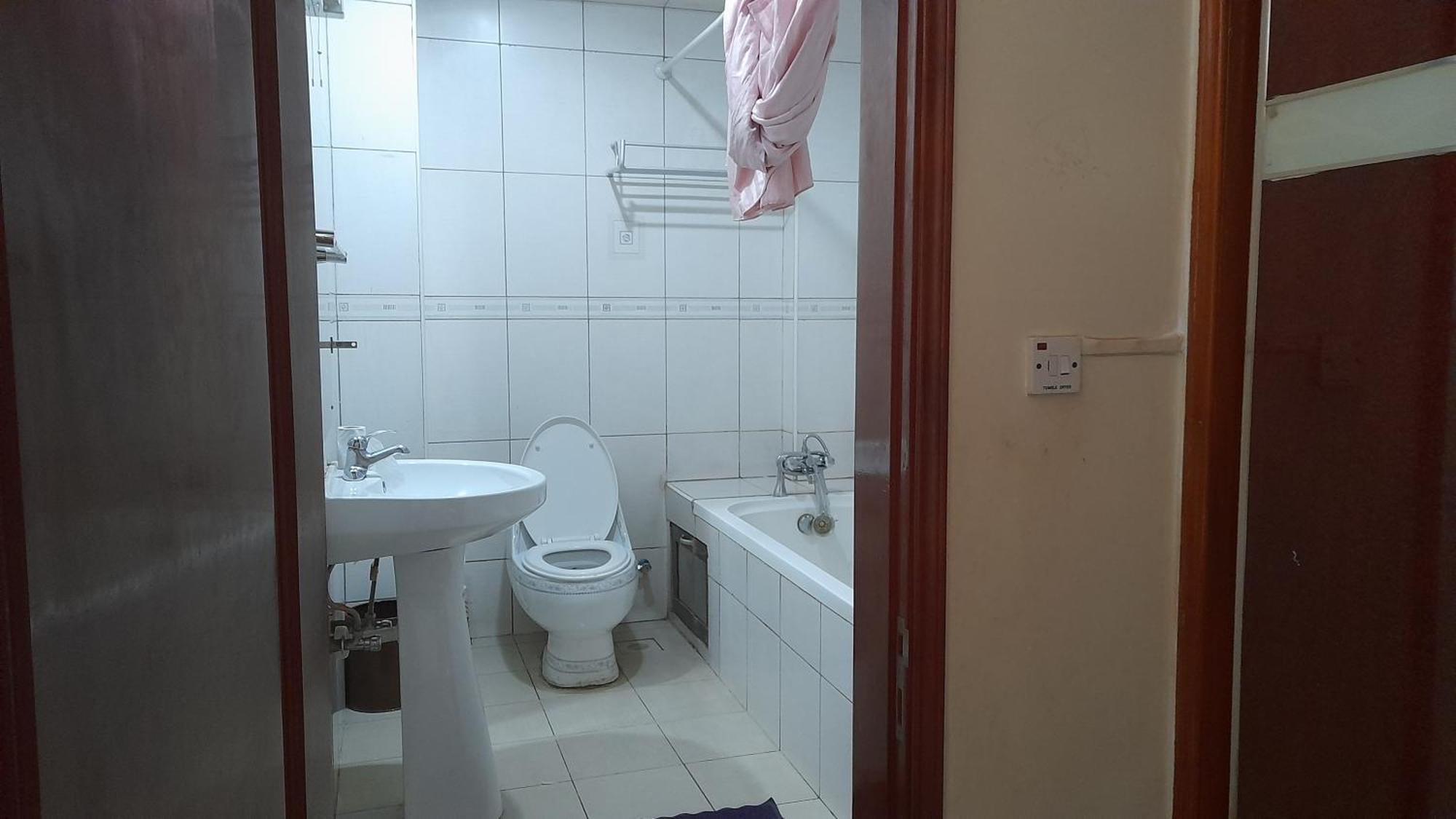 New Jbk Hotel Kampala Eksteriør billede