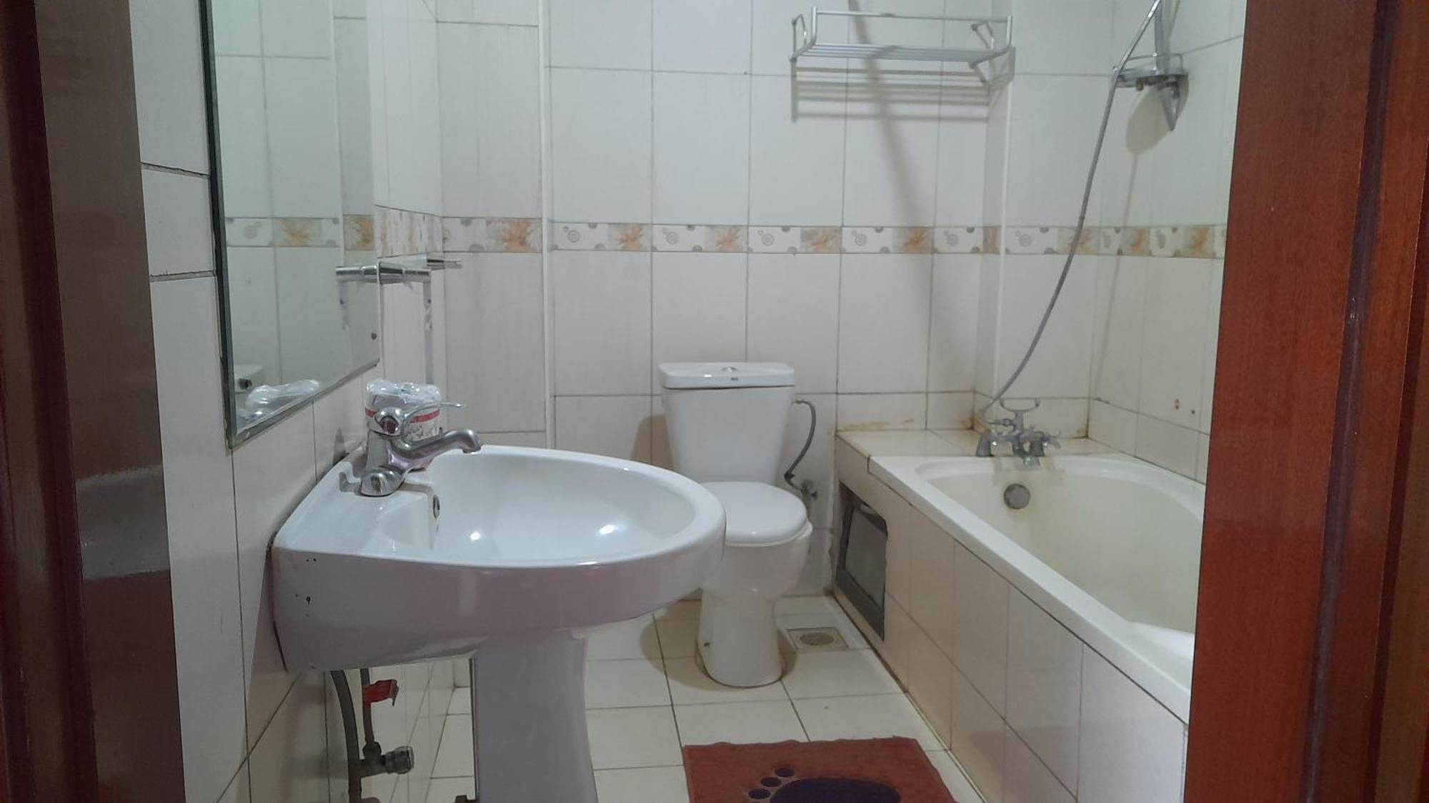 New Jbk Hotel Kampala Eksteriør billede